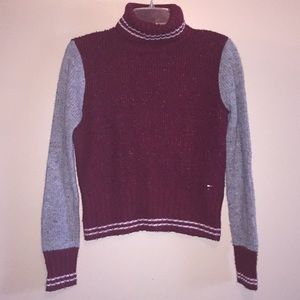Tommy Hilfiger Maroon/Gray Knit Sweater Size M